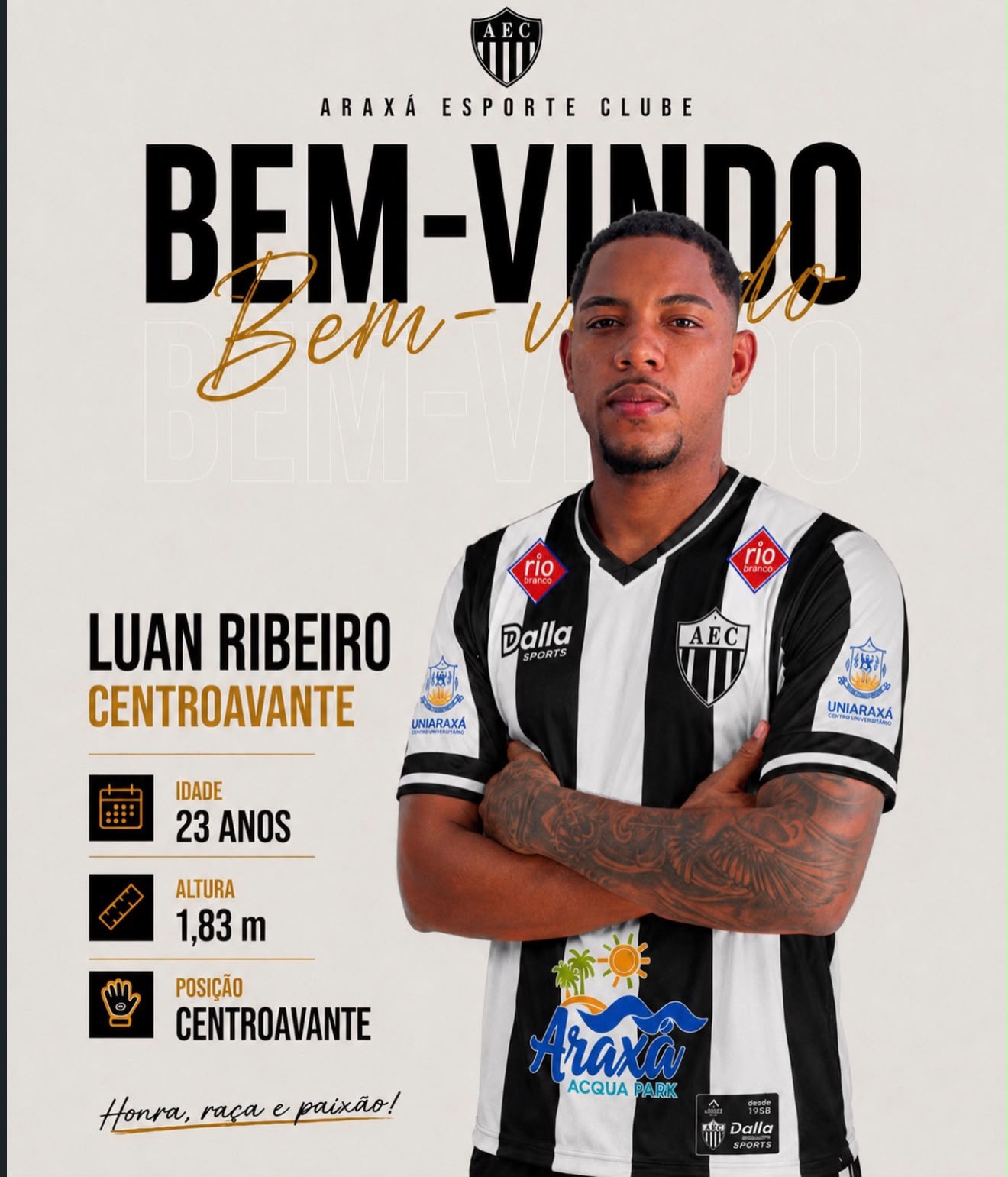 Luan Ribeiro — Centroavante